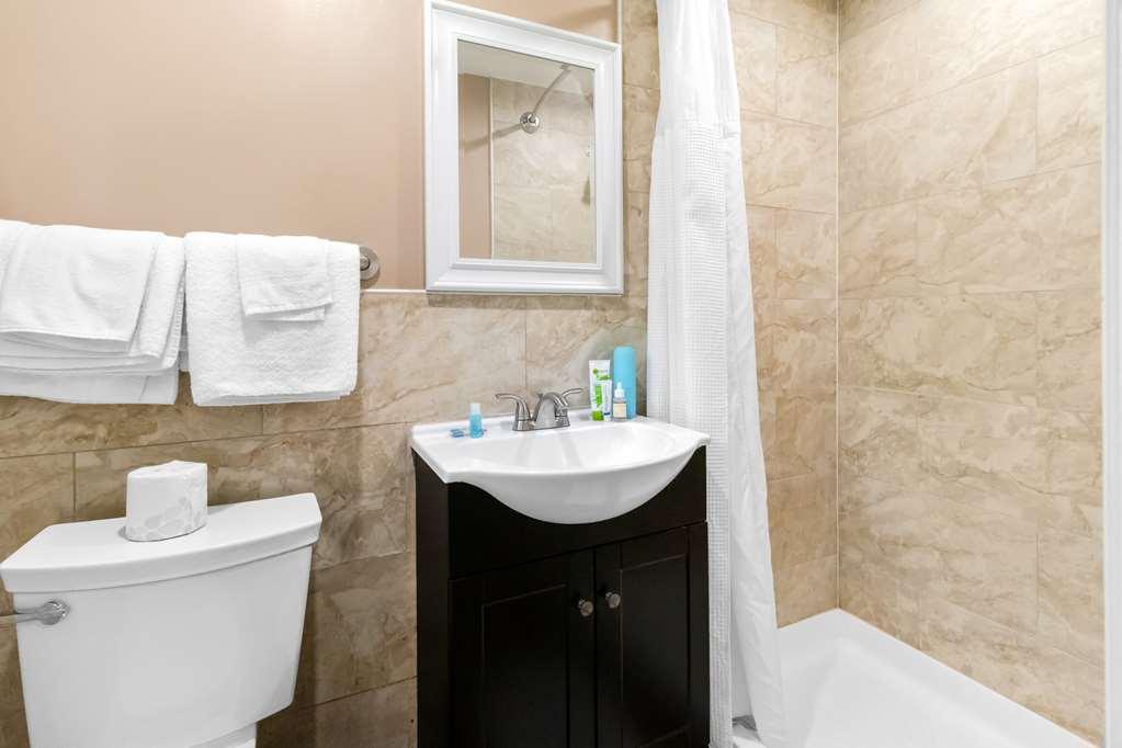 Americas Best Value Inn Avenel Woodbridge Habitación foto