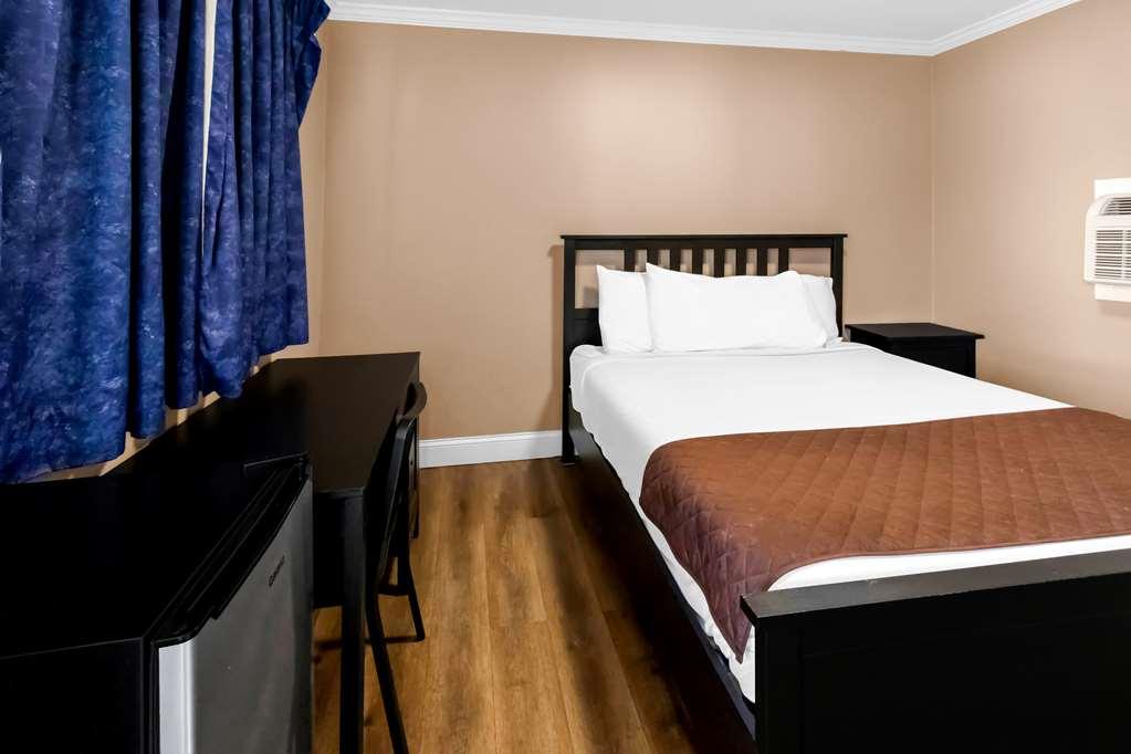 Americas Best Value Inn Avenel Woodbridge Habitación foto