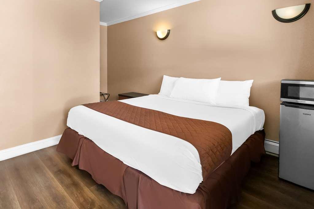 Americas Best Value Inn Avenel Woodbridge Habitación foto