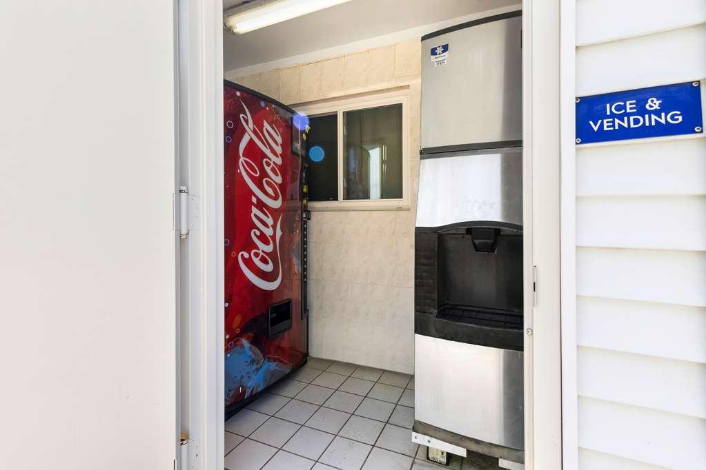 Americas Best Value Inn Avenel Woodbridge Facilidades foto