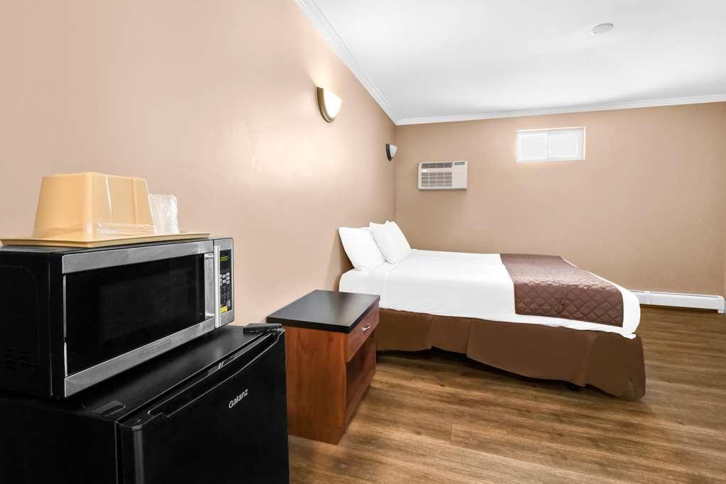 Americas Best Value Inn Avenel Woodbridge Habitación foto